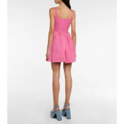 REBECCA VALLANCE Sales -REBECCA VALLANCE Sales unnamed file 1008