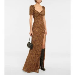 Staud Bean Leather Shoulder Bag -REBECCA VALLANCE Sales unnamed file 496